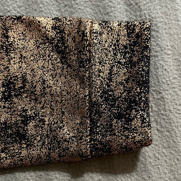 Art Class - Target Bronze Foil on Black Tunic Sweatshirt Kids XL 14/16 - Picture 5 of 6